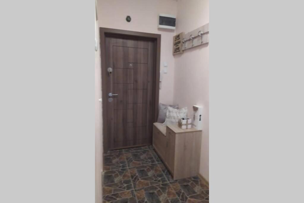 Lovely City Center 1Bd, 1Bt Apartment Sofia Exteriör bild